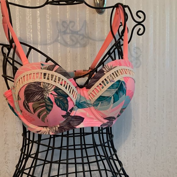 WOMENS - sz small O'rageous Bikini top, peach orange, floral tropical, pushup - Picture 6 of 15